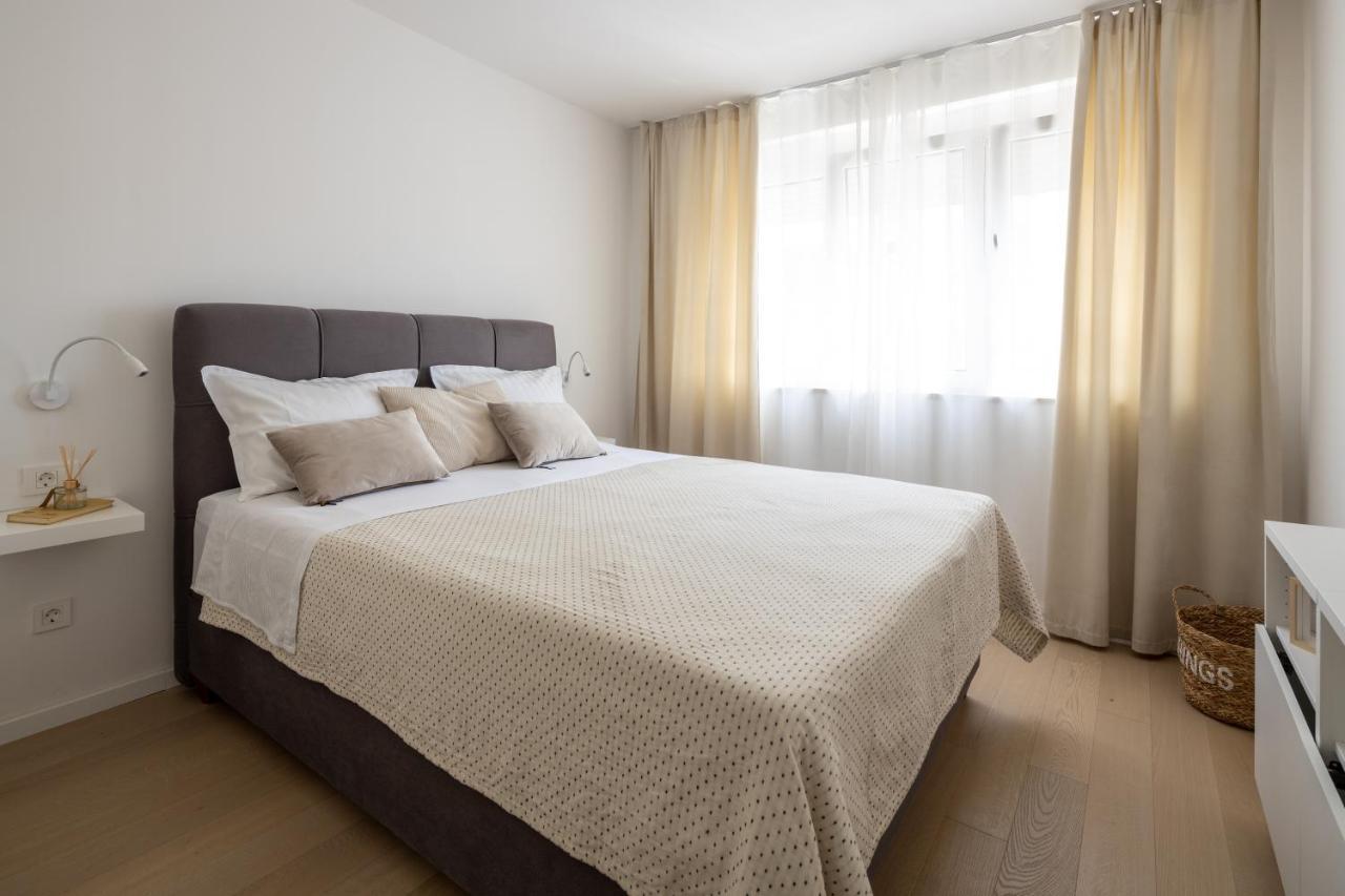 Apartment Nova 4* Dugi Rat Exteriér fotografie