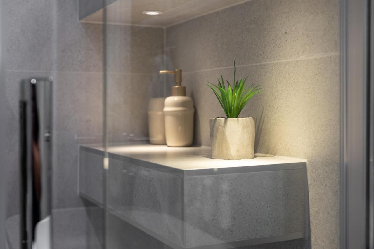 Apartment Nova 4* Dugi Rat Exteriér fotografie